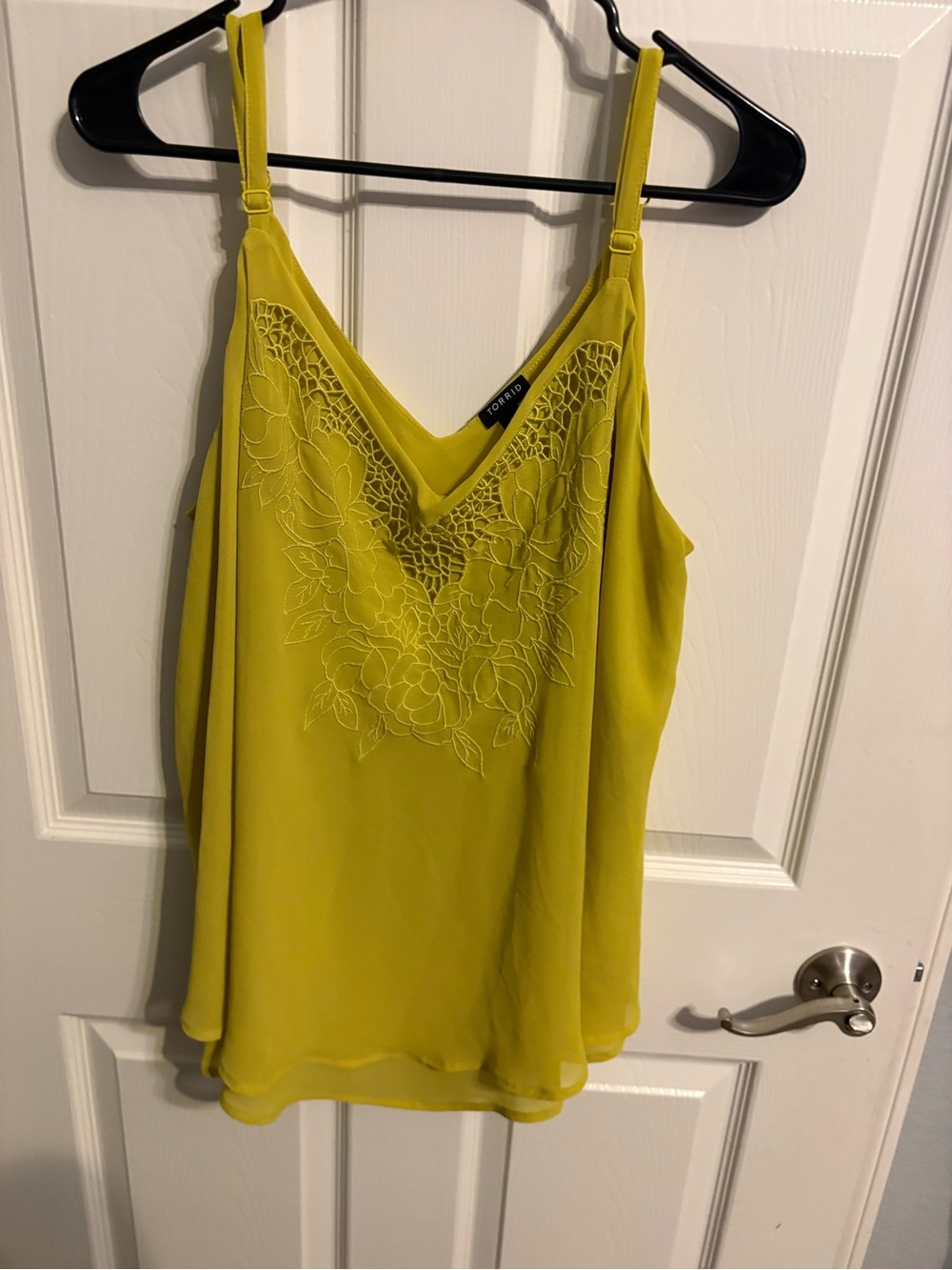 132- torrid chartreuse floral embroidery V-neck cami